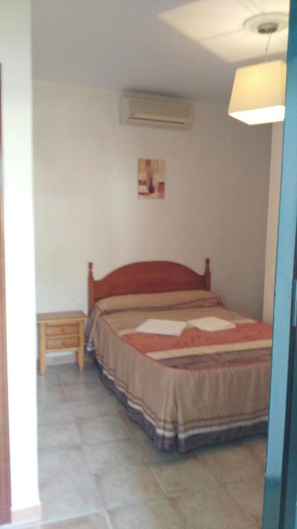 Hostal Las Parcelas Conil De La Frontera Exterior foto